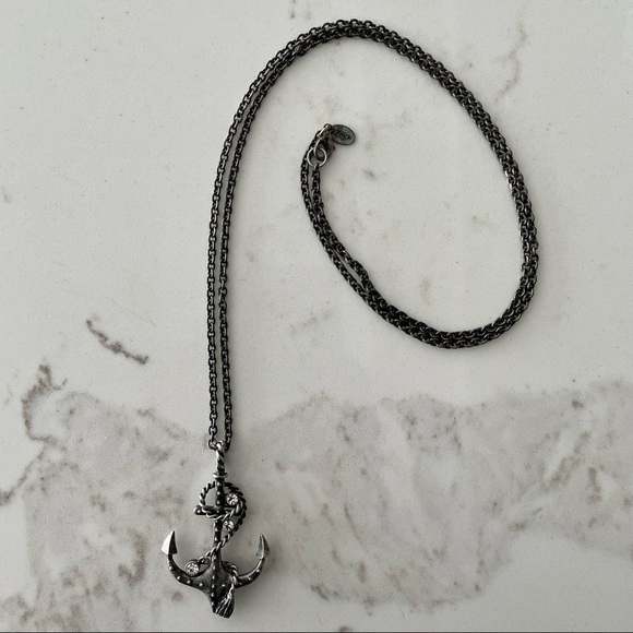 ✨FREE ADD ON✨ Anchor Necklace - Picture 2 of 4